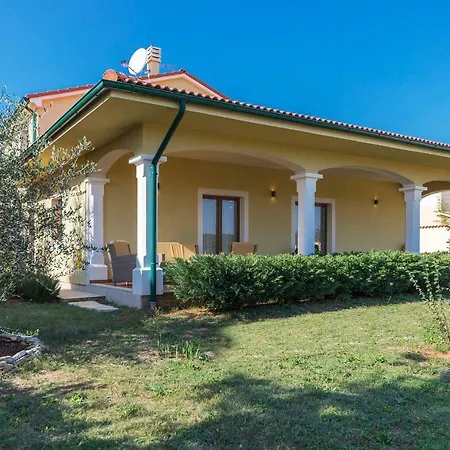 Monique Tatil Evi Vodnjan