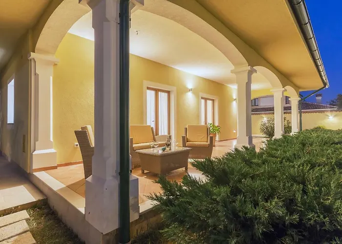 Σπίτι διακοπών Monique *